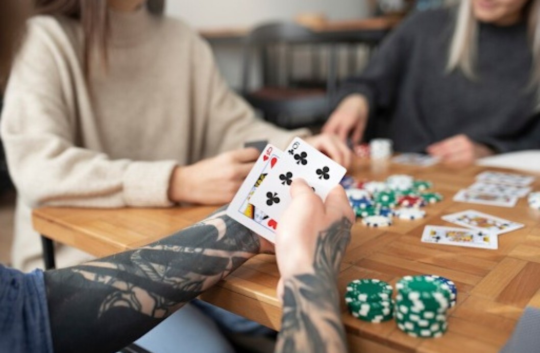 Como aprender a jogar POKER fácil (Texas Hold'em) 