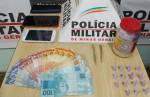 Polícia Militar prende três suspeitos por tráfico de drogas durante ocorrência de roubo no bairro Amaro Ribeiro, em CL