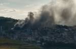 Fumaça densa, na região do Carijós, chama a atenção da população 