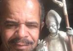 Santeiro de Congonhas esculpe ao vivo no Memorial Vale neste sábado