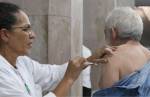 Ministério da Saúde recomenda nova dose da vacina bivalente para idosos