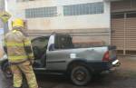Lafaiete: Bombeiros agem rápido e controlam incêndio em veículo abandonado