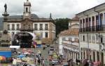 Liminar proíbe eventos na Praça Tiradentes, em Ouro Preto; prefeitura já havia anunciado carnaval no local