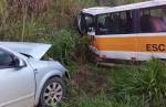 Barbacena: acidente entre van e carro de passeio deixa três feridos na MG-448