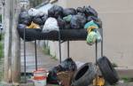 Lixo espalhado por Lafaiete agrava epidemia de dengue