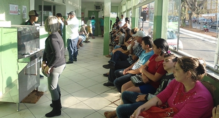Policlínica volta a registrar filas e leitores lamentam