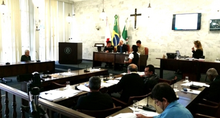 Prossegue o julgamento do prefeito Ivar na comissão processante