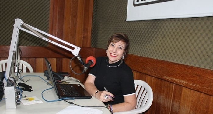 Nas ondas do rádio, Rosanna Nery é exemplo do protagonismo da mulher