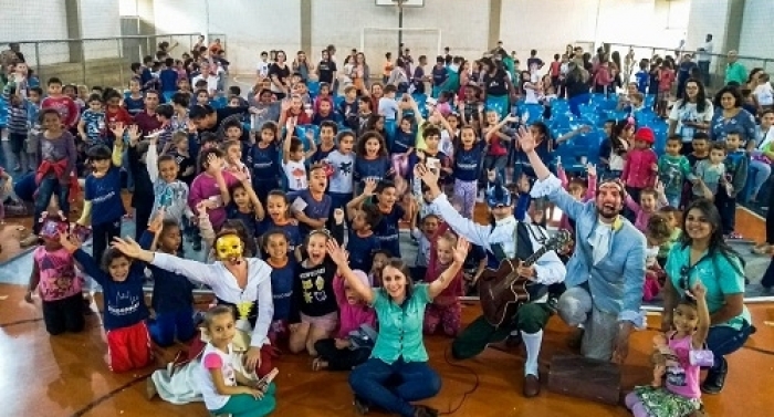 Jeceaba e Ouro Branco recebem teatro de bonecos da Companhia Lamparina