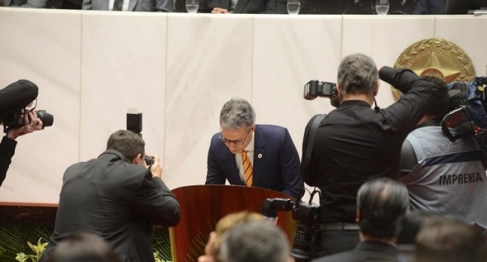 Romeu Zema toma posse e pede pacto para Minas Gerais
