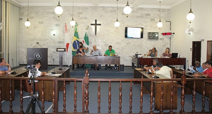 Vereadores devolvem R$ 600 mil aos cofres municipais, em 2016