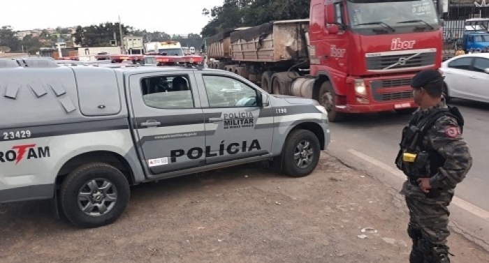 Tropa de choque da PM acaba com greve,  mas Lafaiete ainda terá semana de caos