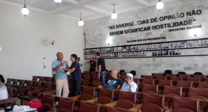 Audiência pública para discutir o aumento da passagem é cancelada