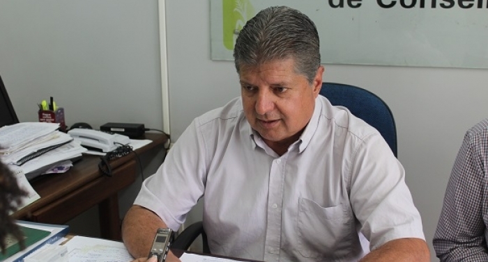 Prefeito garante pagamento do 13º do restante dos servidores para o fim de janeiro