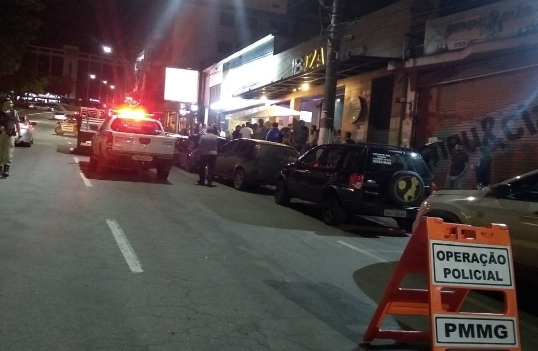 Após reportagem do Jornal CORREIO, PM realiza operação conjunta de prevenção da ordem pública na avenida Telésforo