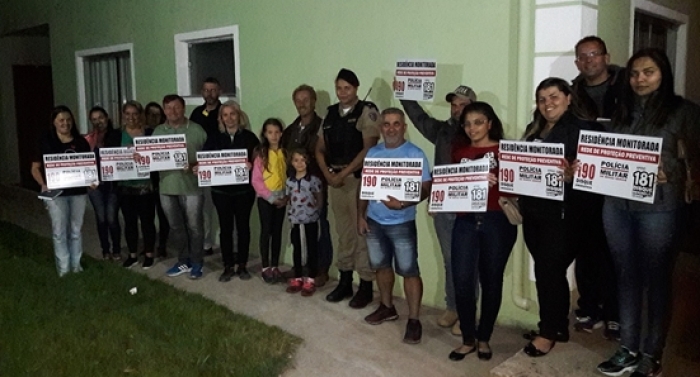 Rede de vizinhos  reforça a segurança nos bairros
