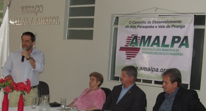 Em reunião da Amalpa, Glaycon anuncia que saúde pública de Lafaiete se libertou de vez de Barbacena