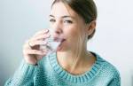 Nutricionista alerta sobre importância do consumo de água no inverno e os riscos da desidratação